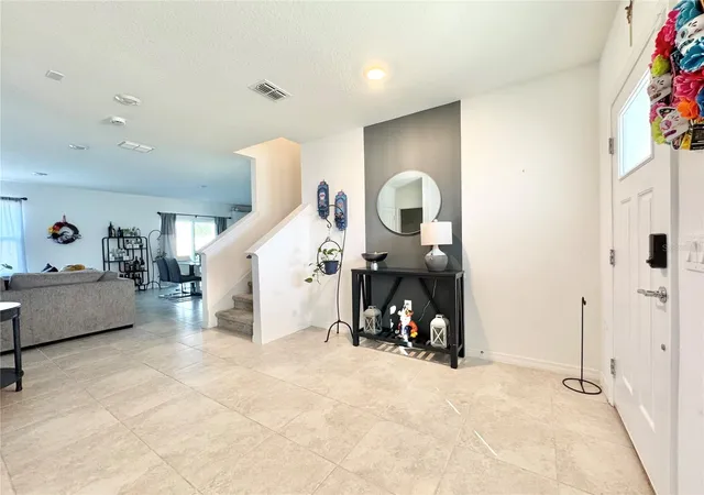 2nd image of 557 Pine Tree Blvd, Lake Alfred, FL 33850 | MLS# O6421908
