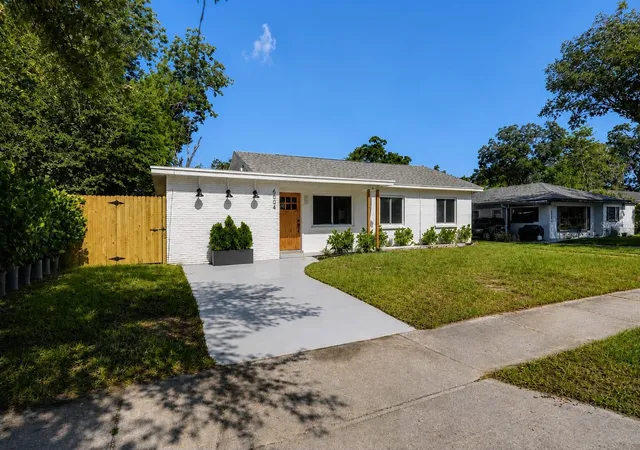 Photo 1 of Single family home for sale at 6504 N 20th Street, Tampa, FL 33610 | MLS# TB8525442 | Listing updated on 2026-09-28