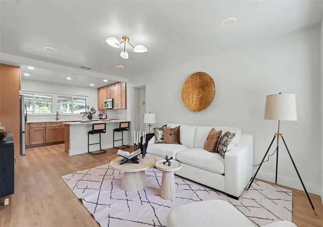 5th image of 6504 N 20Th St, Tampa, FL 33610 | MLS# TB8525442