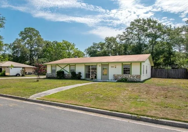 3rd image of 5823 Nw 26Th St, Gainesville, FL 32653 | MLS# GC541652