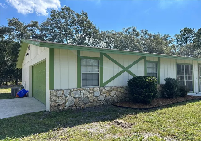 Photo 4 of Single family home for sale at 5823 NW 26th Street, Gainesville, FL 32653 | MLS# GC541652 | Listing updated on 2026-10-06
