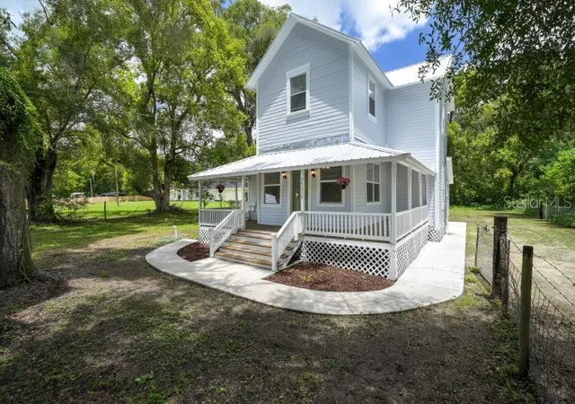 Photo 1 of Single family home for sale at 37315 Trilby Rd, Dade City, FL 33523 | MLS# A4698837 | Listing updated on 2026-09-21