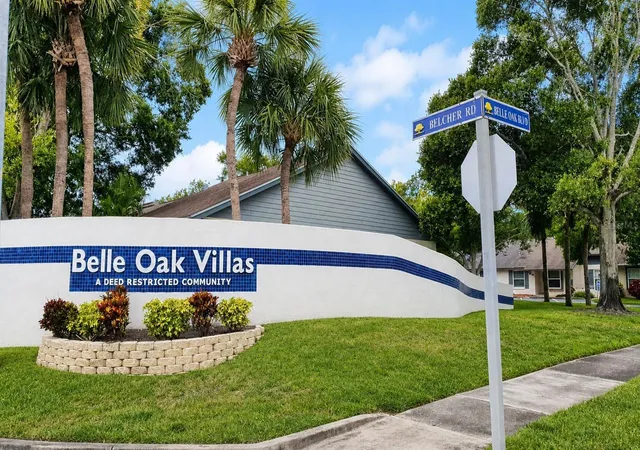 Photo 2 of Single family home for sale at 3962 La Costa Ln, Largo, FL 33771 | MLS# TB8525459 | Listing updated on 2026-10-08