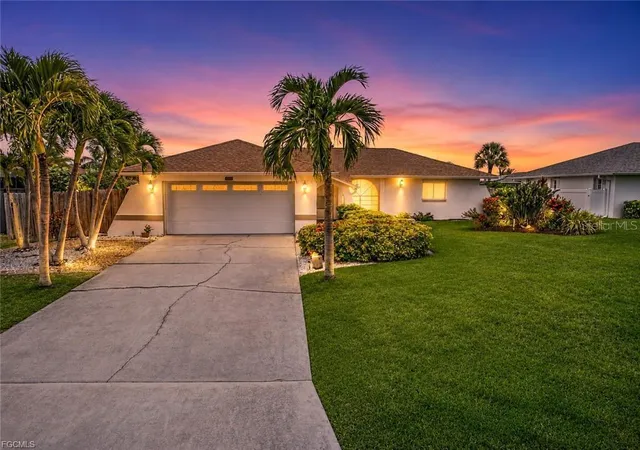 Homes for sale in Cape Coral, FL | 1513 Sw 44th St, Cape Coral, FL 33914 | MLS# A4698843