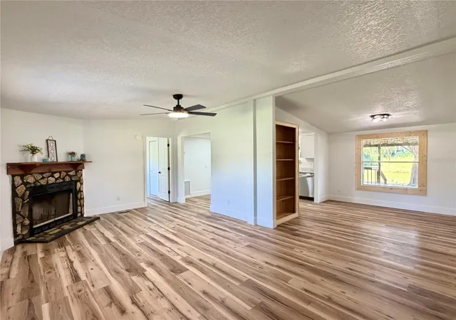 5th image of 17545 Ne 37Th Ct, Citra, FL 32113 | MLS# R4911557