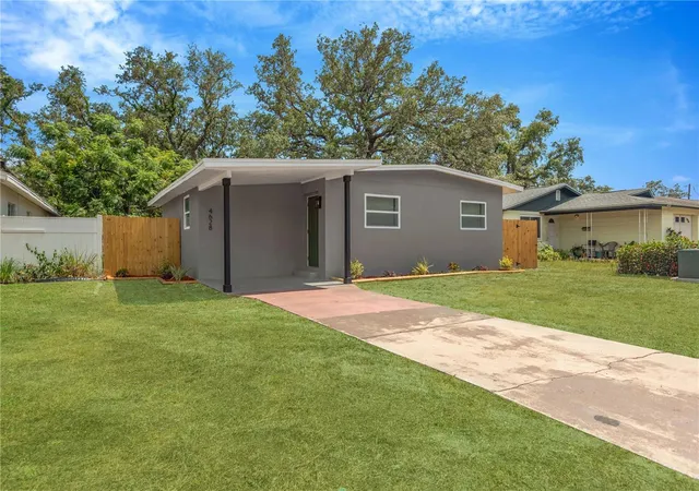 Homes for sale in St Petersburg, FL | 4628 15th Ave S, St Petersburg, FL 33711 | MLS# W7887307