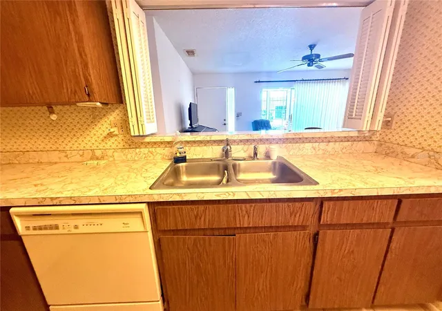 Photo 4 of Condo for sale at 8111 Bugle Ct #2, Port Richey, FL 34668 | MLS# W7887308 | Listing updated on 2026-09-02