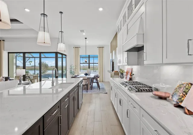 5th image of 4933 Del Rey Cvs, Bradenton, FL 34211 | MLS# TB8525493