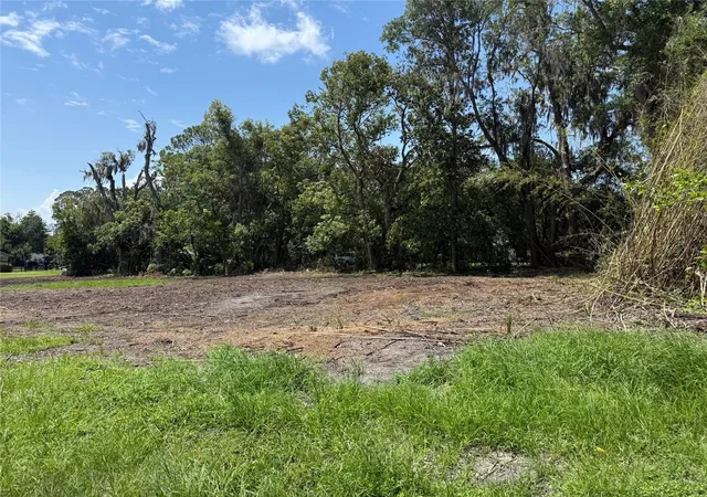 1st image of 661 W Madison St, Starke, FL 32091 | MLS# GC541656