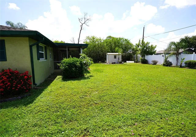 Homes for sale in Port Charlotte, FL | 515 Meridan Ave Nw, Port Charlotte, FL 33952 | MLS# C7528000