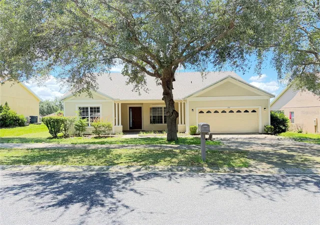 2nd image of 1751 Southern Oak Loop, Minneola, FL 34715 | MLS# O6421970