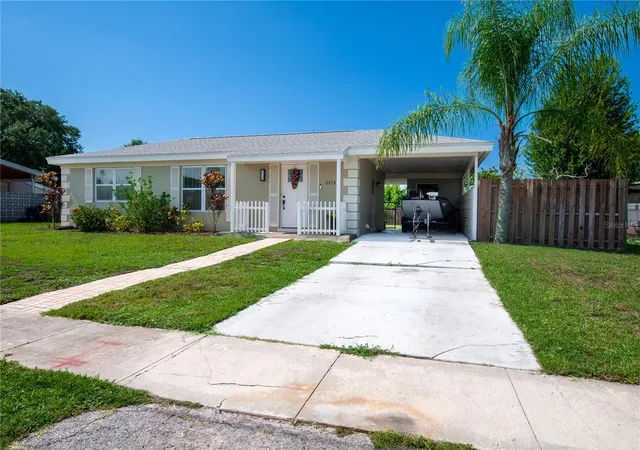 Photo 2 of Single family home for sale at 22295 Montrose Ave, Port Charlotte, FL 33952 | MLS# C7528001 | Listing updated on 2026-08-12