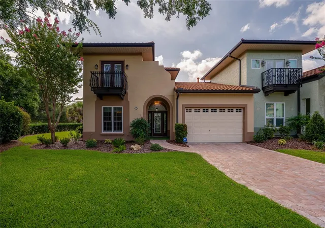 1st image of 1259 Avenida De Las Casas, Lady Lake, FL 32159 | MLS# V4950008