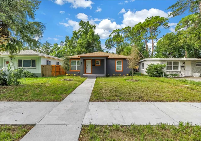 Photo 3 of Single family home for sale at 974 23rd Avenue S, Saint Petersburg, FL 33705 | MLS# TB8525516 | Listing updated on 2026-09-03