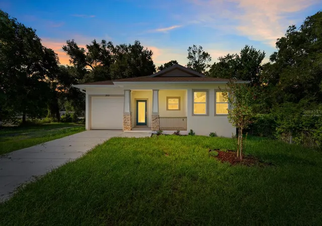 Photo 1 of Single family home for sale at 2915 Chipco St, Tampa, FL 33605 | MLS# TB8525522 | Listing updated on 2026-08-01