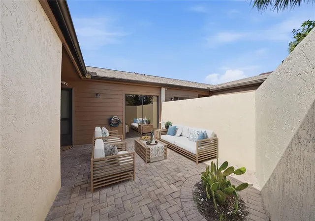 Homes for sale in Sarasota, FL | 3446 Beekman Pl #50, Sarasota, FL 34235 | MLS# A4698881