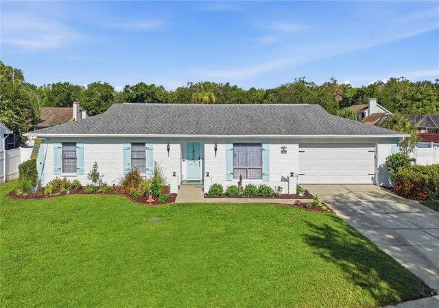 Homes for sale in Tampa, FL | 15512 Woodfair Pl, Tampa, FL 33613 | MLS# TB8525530