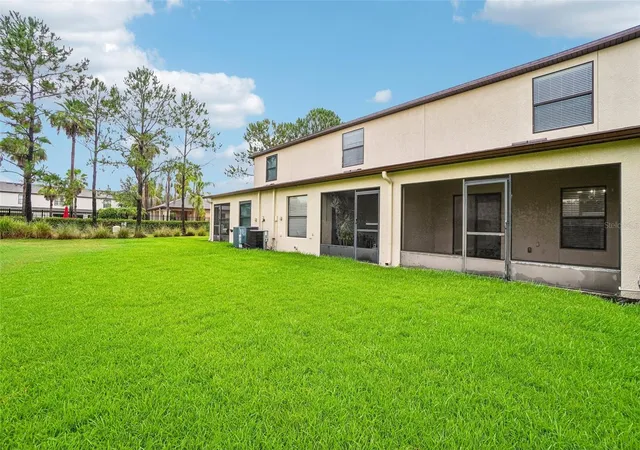 36th image of 2516 Oleander Lakes Dr, Brandon, FL 33511 | MLS# A4698885
