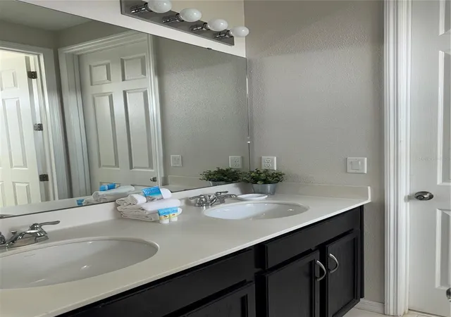 Photo 4 of Single family home for sale at 9000 Egret Mills Ter, Kissimmee, FL 34747 | MLS# O6421988 | Listing updated on 2026-07-19