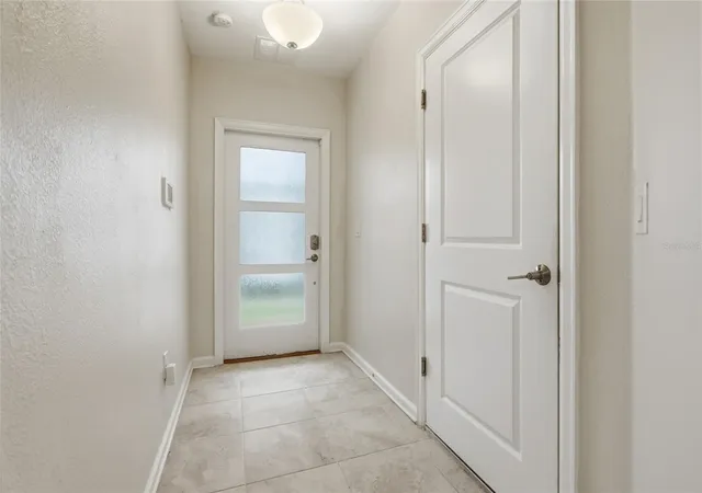 5th image of 787 Ocean Course Ave, Davenport, FL 33896 | MLS# O6421996