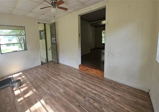 Homes for sale in Interlachen, FL | 107 Apache Ave, Interlachen, FL 32148 | MLS# OM727842
