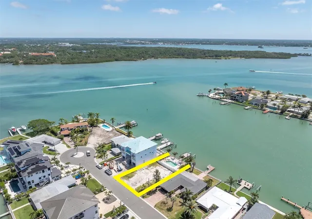 Homes for sale in Madeira Beach, FL | 575 Crystal Dr, Madeira Beach, FL 33708 | MLS# TB8525555