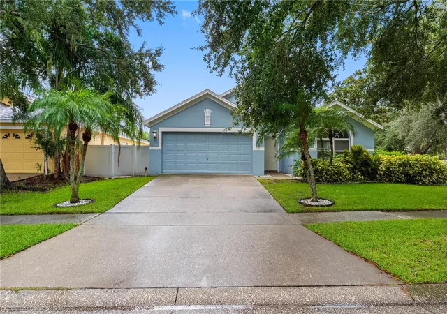 5th image of 3306 Pin Oak Ln, Tampa, FL 33618 | MLS# TB8525559