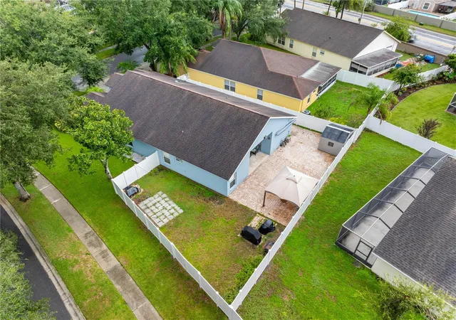 54th image of 3306 Pin Oak Ln, Tampa, FL 33618 | MLS# TB8525559