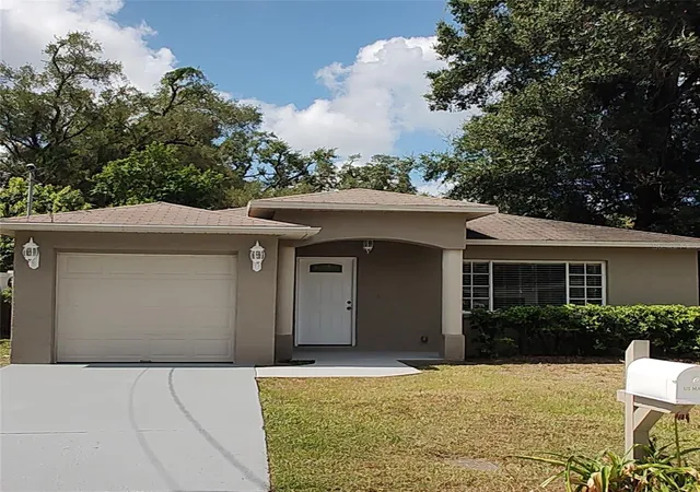Photo 2 of Single family home for sale at 3103 E 25th Avenue, Tampa, FL 33605 | MLS# TB8525562 | Listing updated on 2026-09-04
