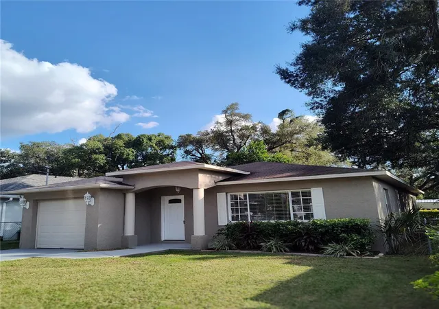 Photo 3 of Single family home for sale at 3103 E 25th Avenue, Tampa, FL 33605 | MLS# TB8525562 | Listing updated on 2026-10-30