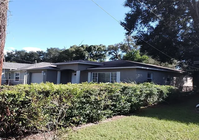 Photo 4 of Single family home for sale at 3103 E 25th Avenue, Tampa, FL 33605 | MLS# TB8525562 | Listing updated on 2026-10-30