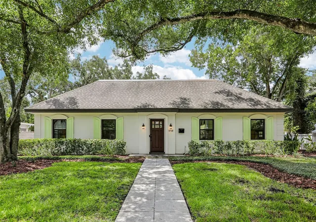 Photo 3 of Single family home for sale at 4708 W Neptune St, Tampa, FL 33629 | MLS# TB8525575 | Listing updated on 2026-09-05