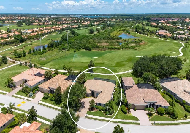 Photo 3 of Single family home for sale at 225 Pesaro Dr, North Venice, FL 34275 | MLS# TB8525578 | Listing updated on 2026-07-24