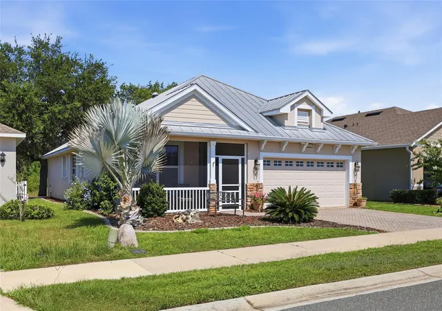 Homes for sale in Okahumpka, FL | 6342 Sanders Grove Cir, Okahumpka, FL 34762 | MLS# G5114601