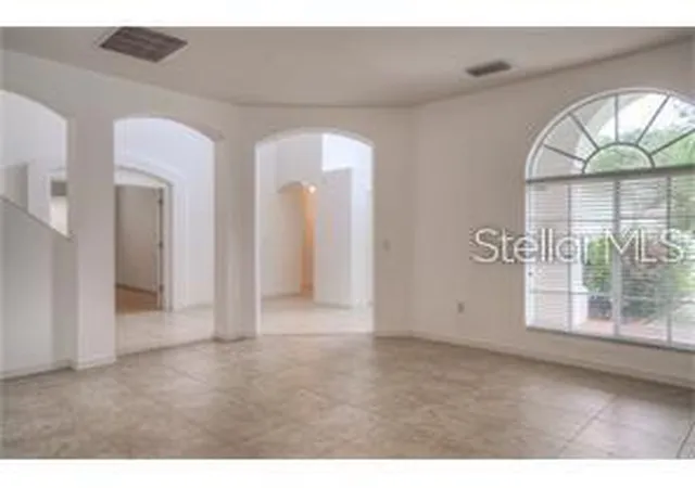 5th image of 18178 Sandy Pointe Dr, Tampa, FL 33647 | MLS# O6422026