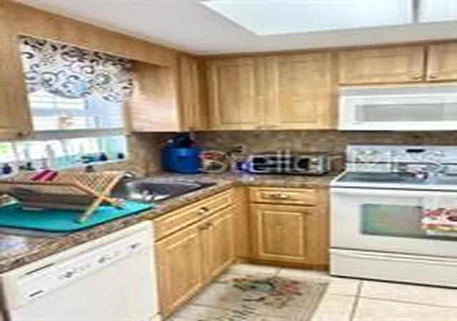 Photo 3 of Single family home for sale at 1656 S Lake Ave #3, Clearwater, FL 33756 | MLS# TB8525586 | Listing updated on 2026-10-05