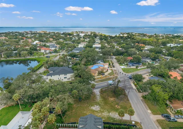 Homes for sale in Tampa, FL | 2504 S West Shore Blvd, Tampa, FL 33629 | MLS# TB8525591