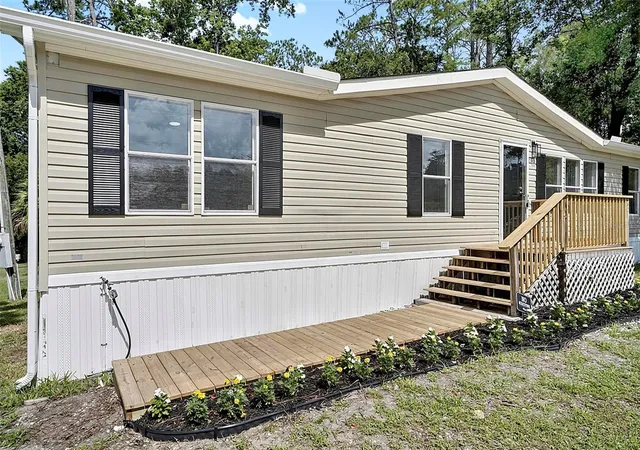 Homes for sale in Bunnell, FL | 2318 Coconut Blvd, Bunnell, FL 32110 | MLS# FC319711