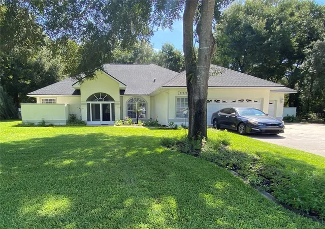 Photo 3 of Single family home for sale at 36320 Piney Ridge Blvd, Fruitland Park, FL 34731 | MLS# S5152965 | Listing updated on 2026-09-21