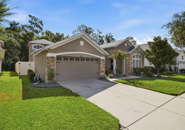 Photo 3 of Single family home for sale at 6846 Pine Springs, Wesley Chapel, FL 33545 | MLS# TB8525626 | Listing updated on 2026-09-28