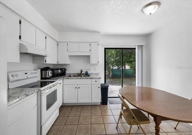 3rd image of 3135 S Lantana Wy, Homosassa, FL 34448 | MLS# TB8525628