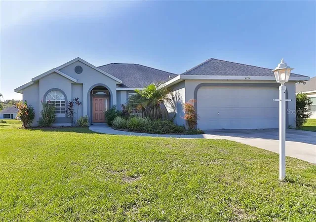 1st image of 2711 46th St E, Palmetto, FL 34221 | MLS# O6422057