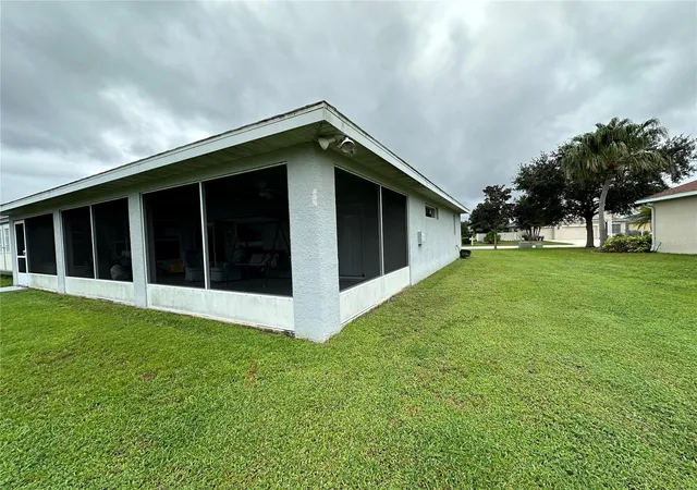 Photo 3 of Single family home for sale at 2711 46th Street E, Palmetto, FL 34221 | MLS# O6422057 | Listing updated on 2026-10-05