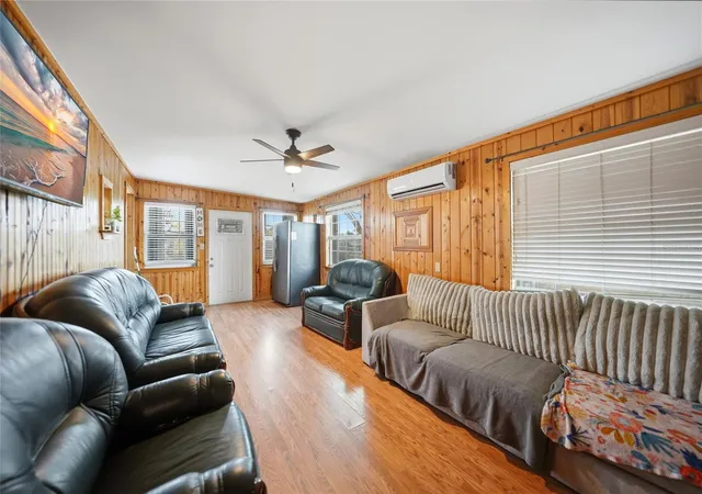 3rd image of 658 Via Cala, Englewood, FL 34224 | MLS# D6147976