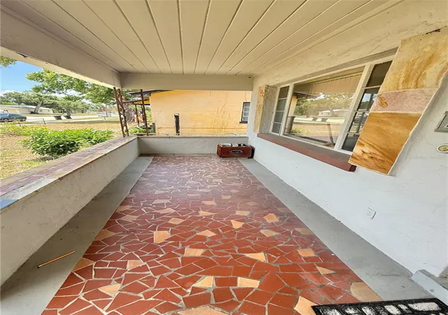 Photo 2 of Single family home for sale at 2055 29th Street S, Saint Petersburg, FL 33712 | MLS# TB8525642 | Listing updated on 2026-10-01