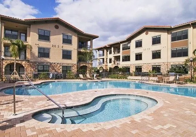 2nd image of 912 Charo Pkwy, DAVENPORT, FL 33897