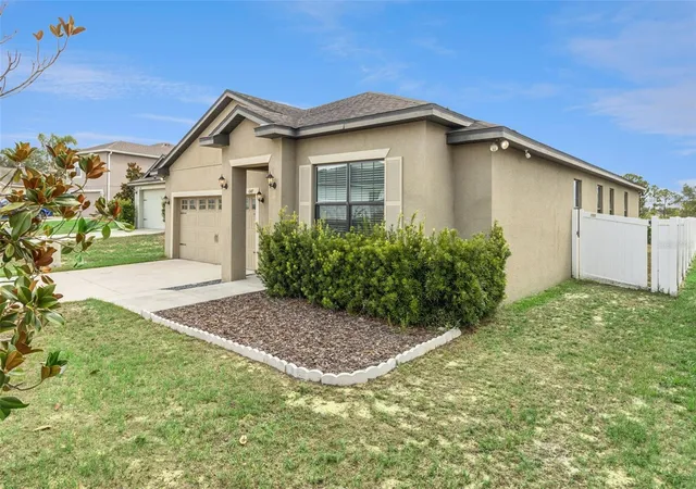 2nd image of 647 Chicago Wy, Dundee, FL 33838 | MLS# P4939229