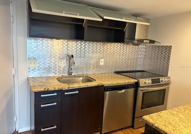Photo 4 of Condo for sale at 701 S Madison Ave #309, Clearwater, FL 33756 | MLS# TB8525693 | Listing updated on 2026-10-03