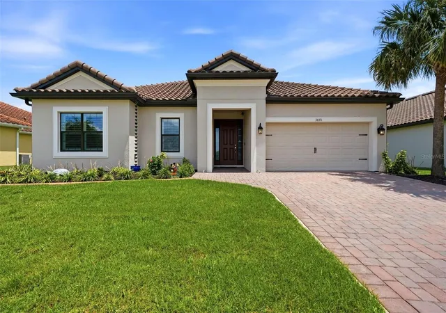Photo 1 of Single family home for sale at 3870 Bowfin Trl, Kissimmee, FL 34746 | MLS# O6422102 | Listing updated on 2026-09-16
