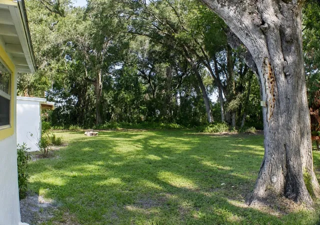 Homes for sale in Lake Helen, FL | 490 John St #A & B, Lake Helen, FL 32744 | MLS# V4950021